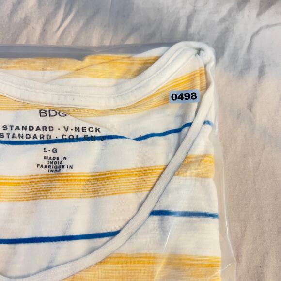 V-Neck Shirt BDG Urban Outfitters Woman's L Short Sleeve Blue Yellow Stripes - Picture 9 of 9